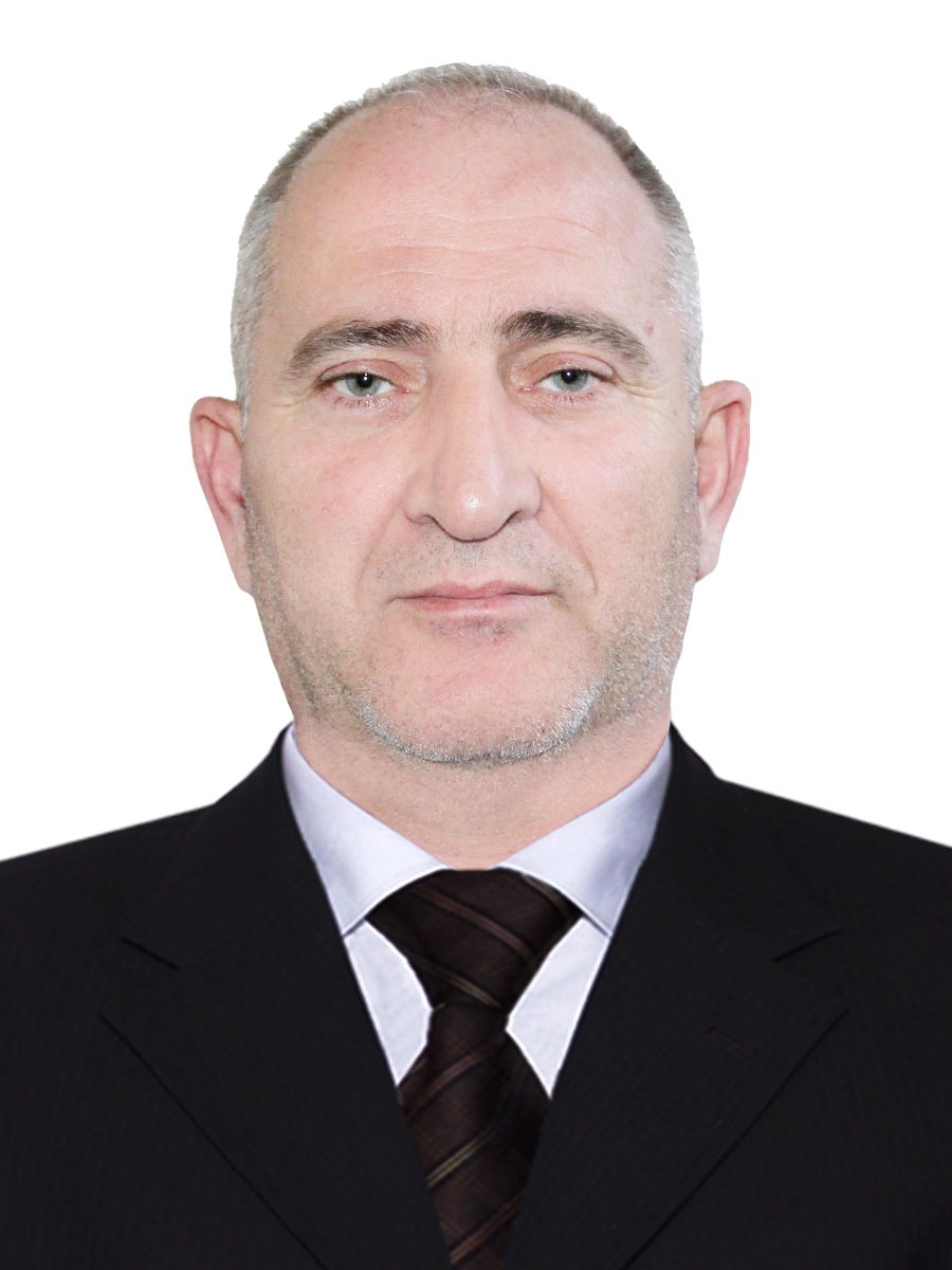 Гучигов Асланбек Шапаевич.